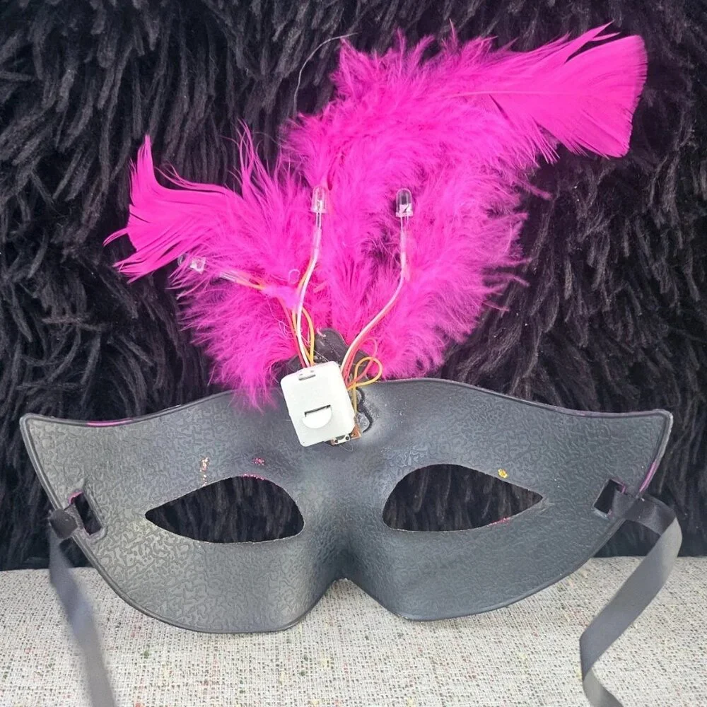 Party Mask Light Up Deep Pink Fuax Feather Masquerade Pink/Gold Face Mask New